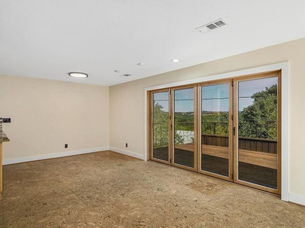 2204 Spring Creek DR, Austin TX 78704