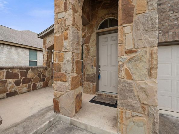 1217 Clearwing CIR, Georgetown TX 78626