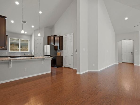 1217 Clearwing CIR, Georgetown TX 78626