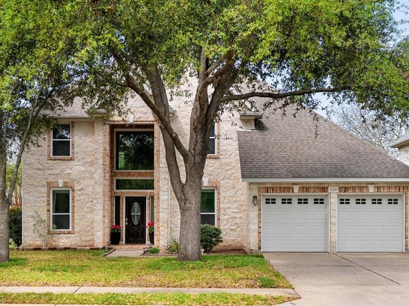 12528 E Labrador CV, Austin TX 78729