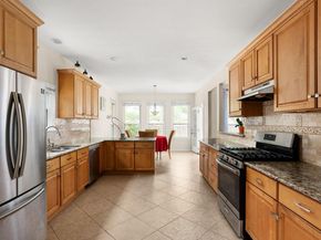 12528 E Labrador CV, Austin TX 78729
