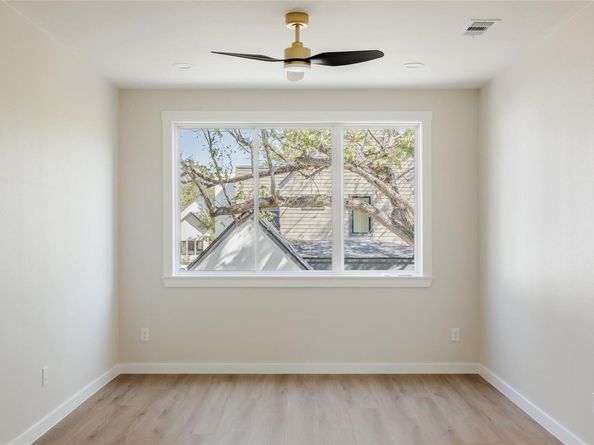 901 Redd ST 2, Austin TX 78745