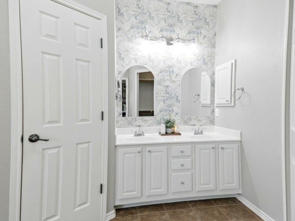 10733 Quarry Oaks TRL, Austin TX 78717