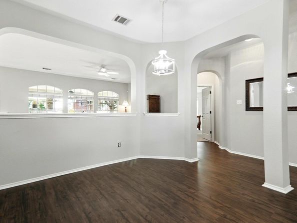 10733 Quarry Oaks TRL, Austin TX 78717