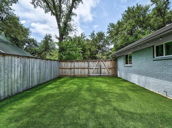 1006 S Riviera CIR, Cedar Park TX 78613