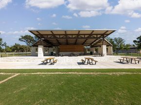 1006 S Riviera CIR, Cedar Park TX 78613