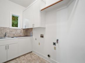 3007 Windsor RD B, Austin TX 78703