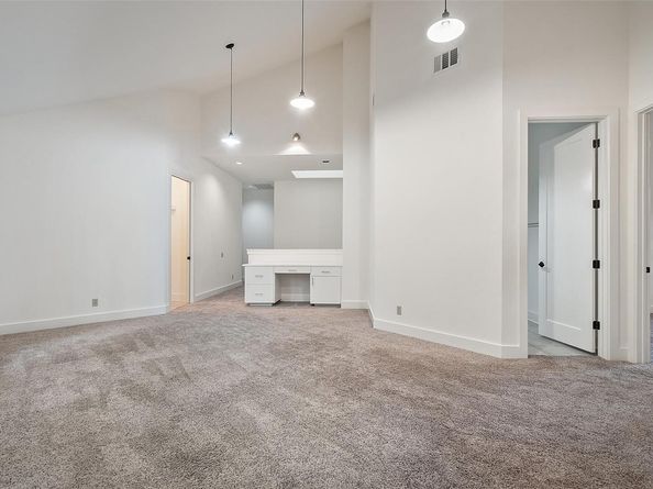3007 Windsor RD B, Austin TX 78703