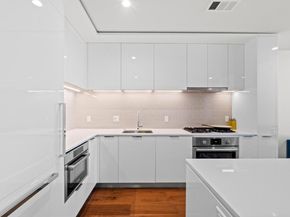 44 East Ave 1602, Austin TX 78701
