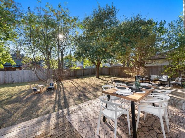 2107 Fuzz Fairway, Austin TX 78728