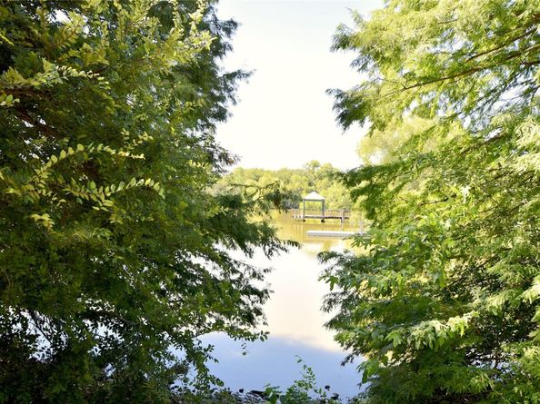 2107 Fuzz Fairway, Austin TX 78728