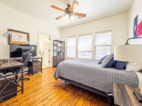 14 Autumn Oaks DR, The Hills TX 78738