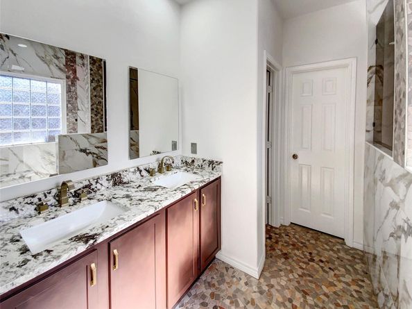 4205 Windberry CT, Round Rock TX 78665