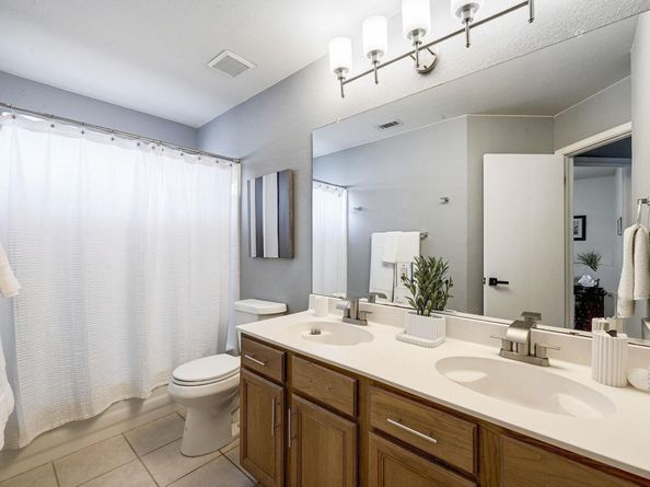 1205 Red Ranch CIR, Cedar Park TX 78613