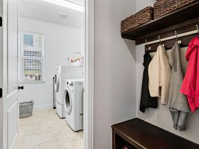 106 Maxwell WAY 33, Austin TX 78738