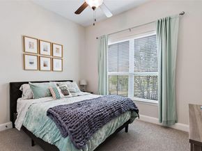 106 Maxwell WAY 33, Austin TX 78738