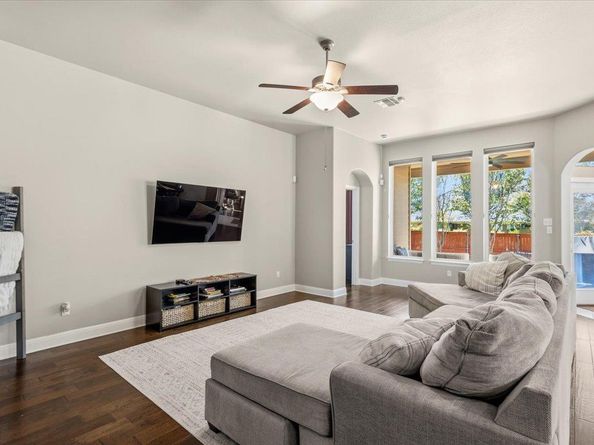 18008 Crimson Apple WAY, Pflugerville TX 78660