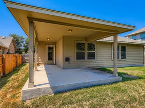 1909 Tranquility LN, Pflugerville TX 78660