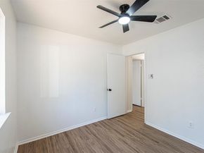 1305 Dominique DR, Austin TX 78753