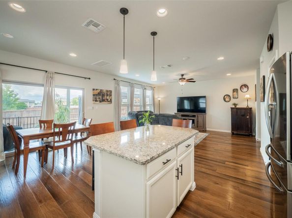 19008 Medio CV, Austin TX 78738