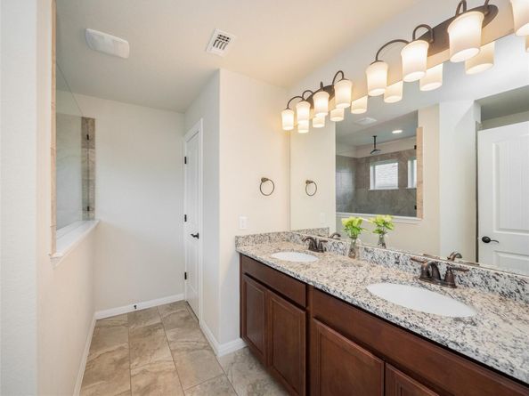 19008 Medio CV, Austin TX 78738