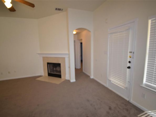220 N Crossing TRL, Round Rock TX 78665