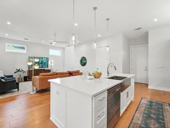 6405 Keegans DR, Austin TX 78724