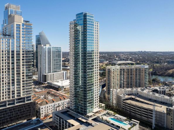 300 Bowie ST 1808, Austin TX 78703