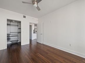 300 Bowie ST 1808, Austin TX 78703