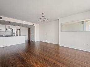 300 Bowie ST 1808, Austin TX 78703