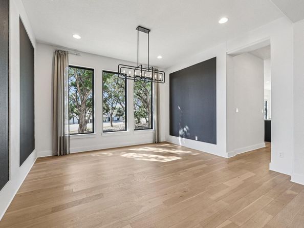 19316 Splendor CT, Jonestown TX 78645