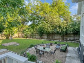 1301 & 1305 S College ST, Georgetown TX 78626