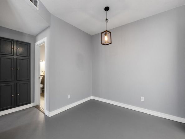 2450 Wickersham Ln 101, Austin TX 78741