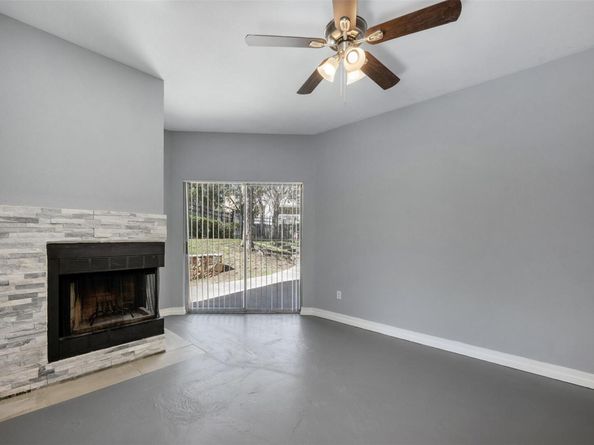 2450 Wickersham Ln 101, Austin TX 78741