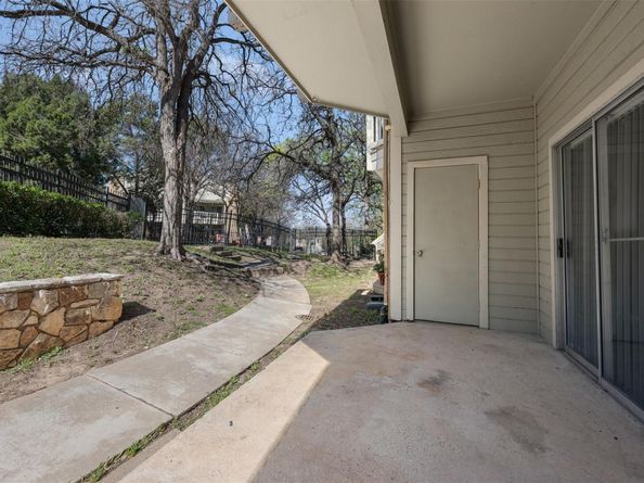 2450 Wickersham Ln 101, Austin TX 78741