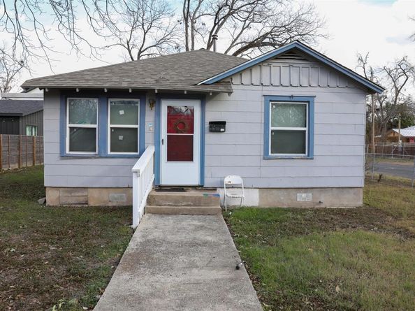 1121 Henninger ST, Austin TX 78702