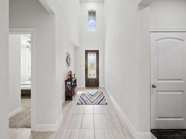 724 Pioneer GRV, Round Rock TX 78665
