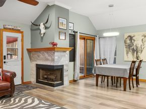 3015 Sunridge DR, Austin TX 78741