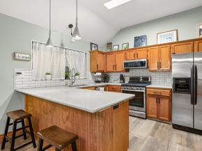 3015 Sunridge DR, Austin TX 78741