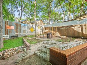3015 Sunridge DR, Austin TX 78741