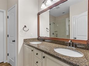 9409 Solana Vista LOOP A, Austin TX 78750