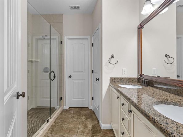 9409 Solana Vista LOOP A, Austin TX 78750