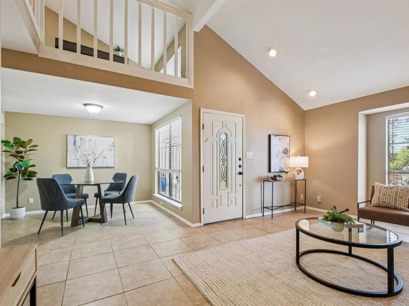 1706 Timber Ridge DR, Austin TX 78741