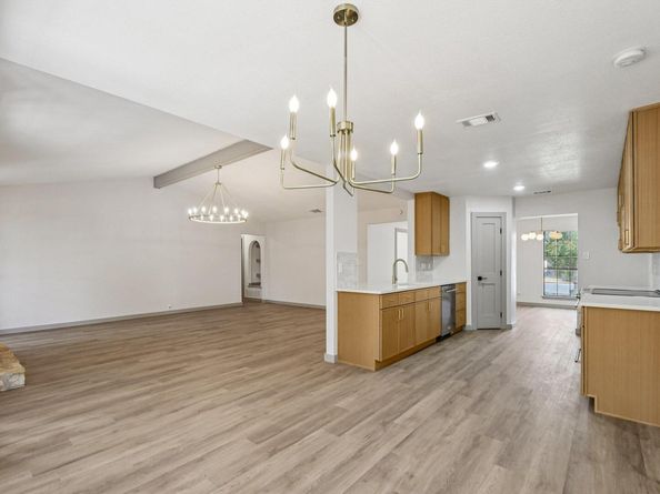 10502 Scotland Well DR, Austin TX 78750