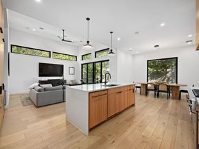 1004 Audrey CT, Austin TX 78704