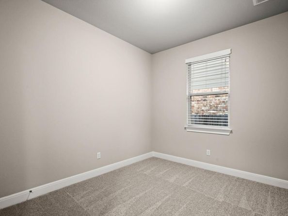 2233 Yaupon Range DR, Leander TX 78641