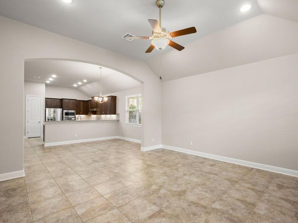2233 Yaupon Range DR, Leander TX 78641