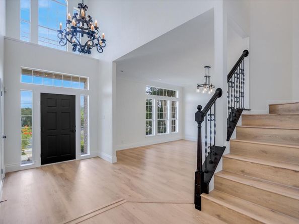 7716 Lakewood DR, Austin TX 78750