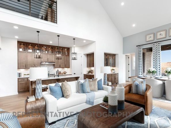 129 Three Oaks LN, Georgetown TX 78628