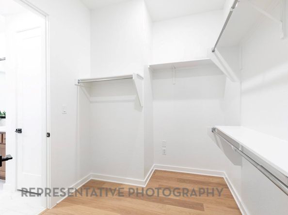 129 Three Oaks LN, Georgetown TX 78628